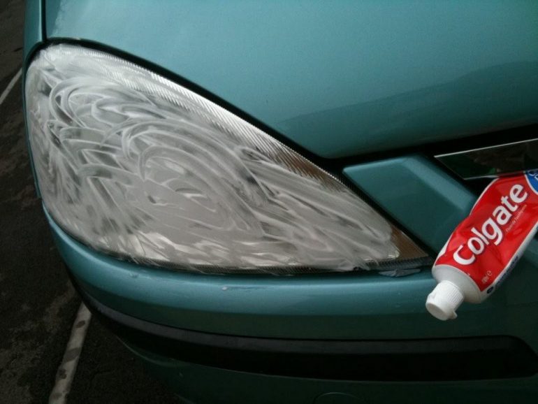 15 Really Useful and Life-Changing Cleaning Hacks For Your Car